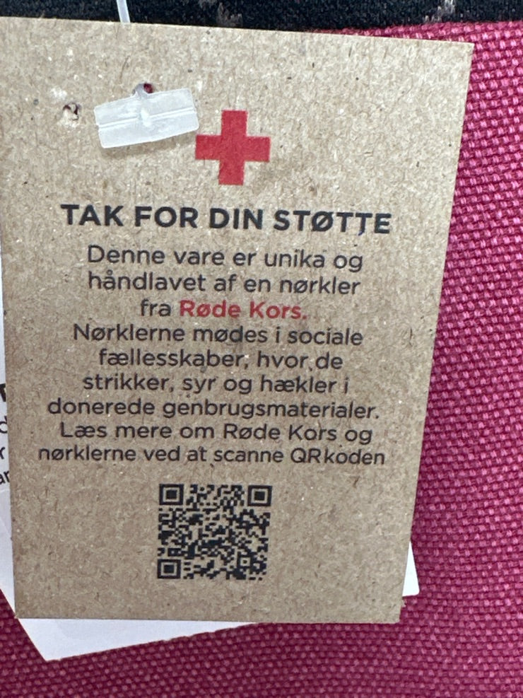 Jakke syet af Nørklegruppen